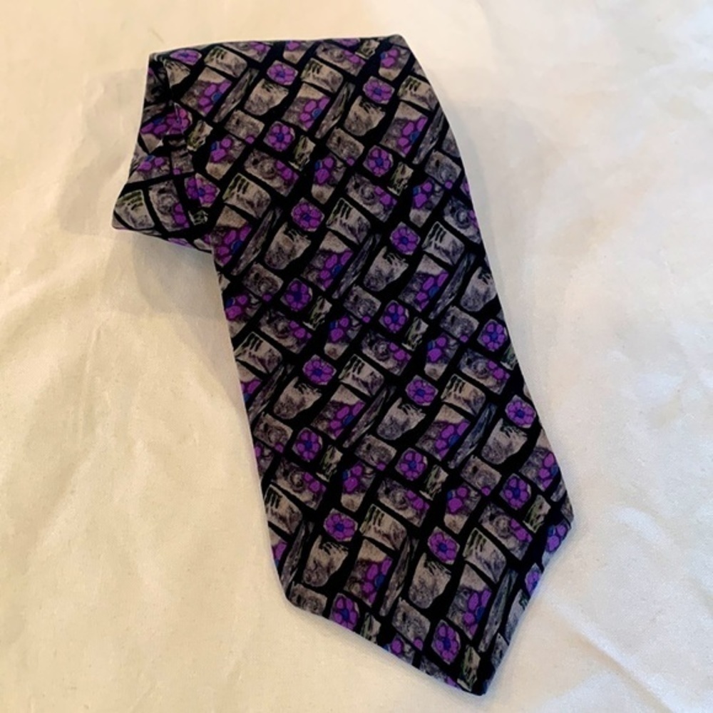 J Garcia 100% silk tie purple small flowers gray background